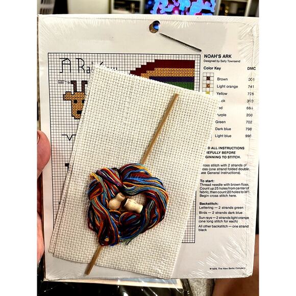 1990 Kits for kids Stamped Cross-Stitch Kit Noah’s Ark Rainbow for Ages 8 to 98 - Picture 2 of 2